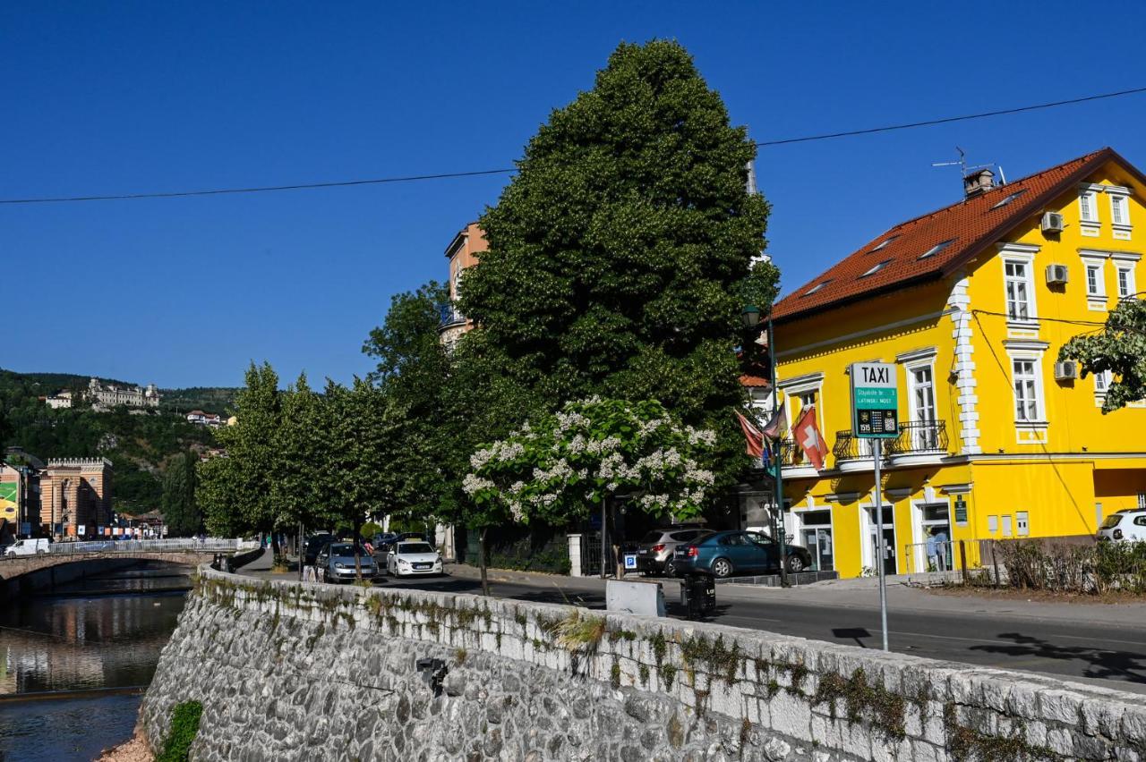 Ornament Hotel Sarajevo Exterior foto