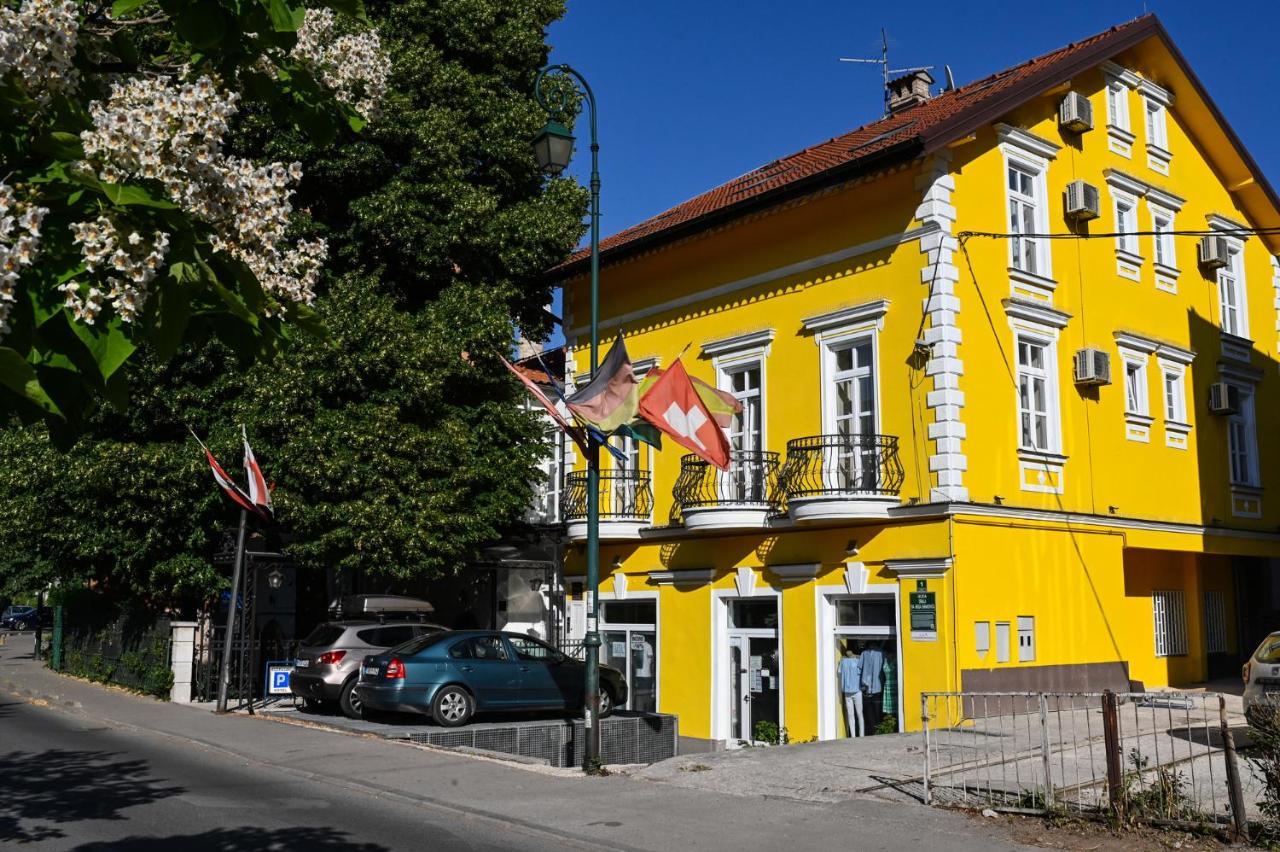 Ornament Hotel Sarajevo Exterior foto